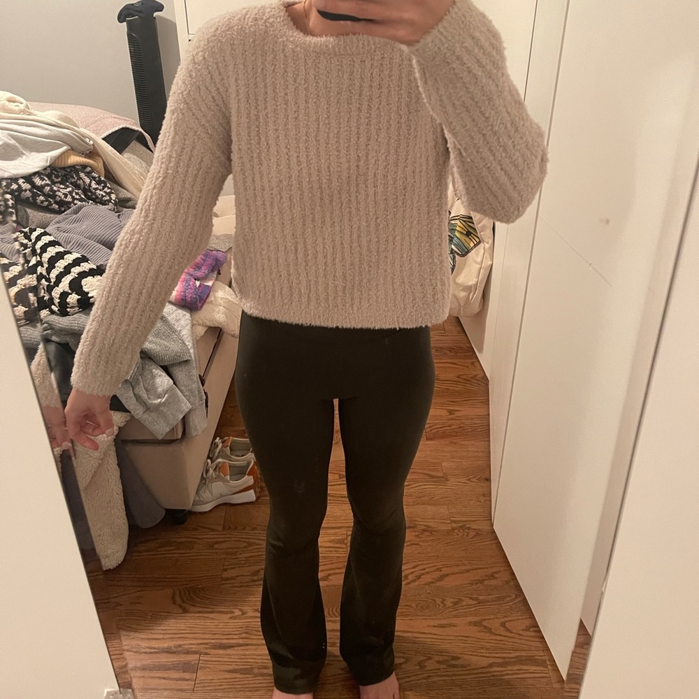 Cropped Sweater - Willow and Wind